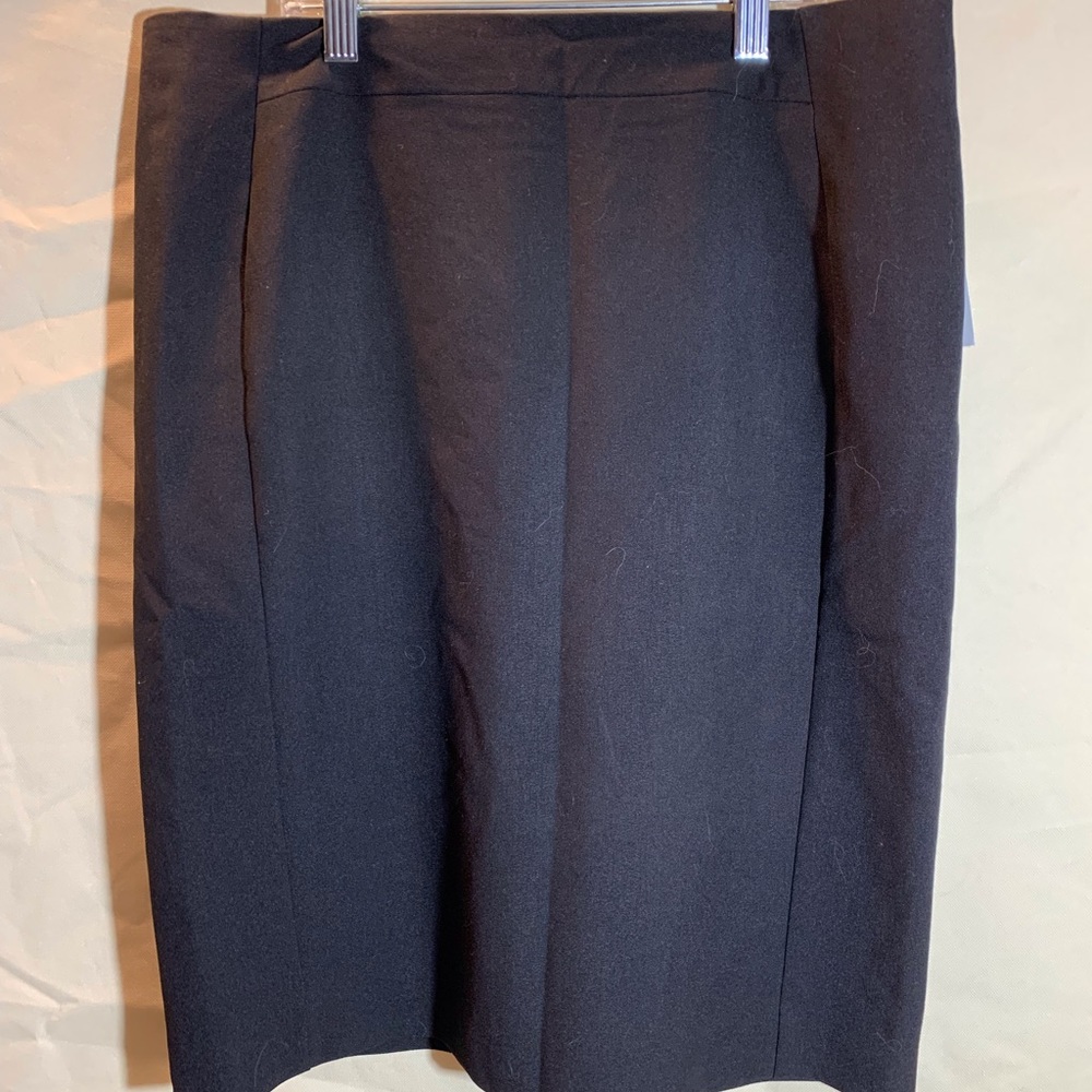 NWT Black Skirt Petite 12 by Worthington